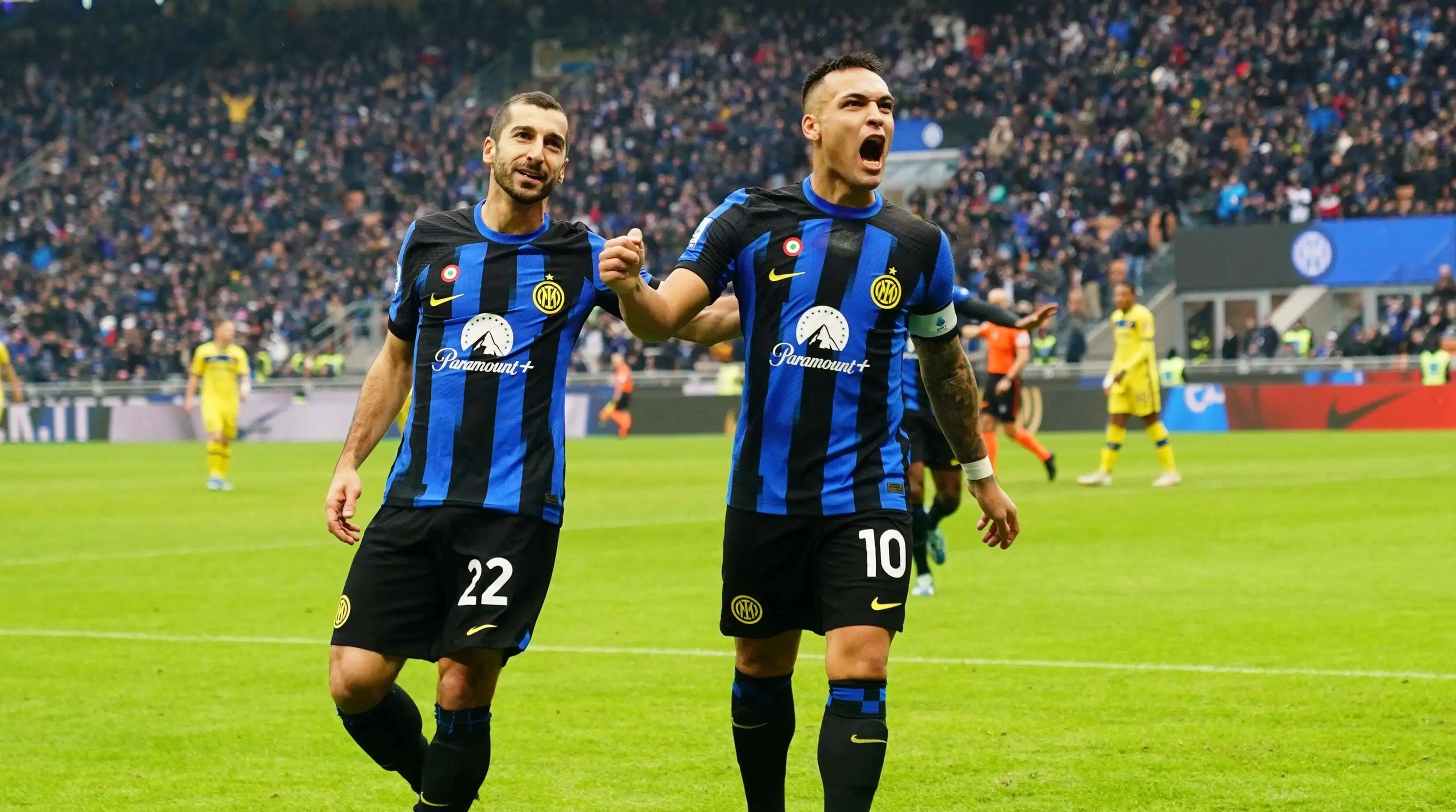 包含意大利杯转会期走向成谜，切尔西单刀错失，质疑声仍在，训练强度明显提升的词条