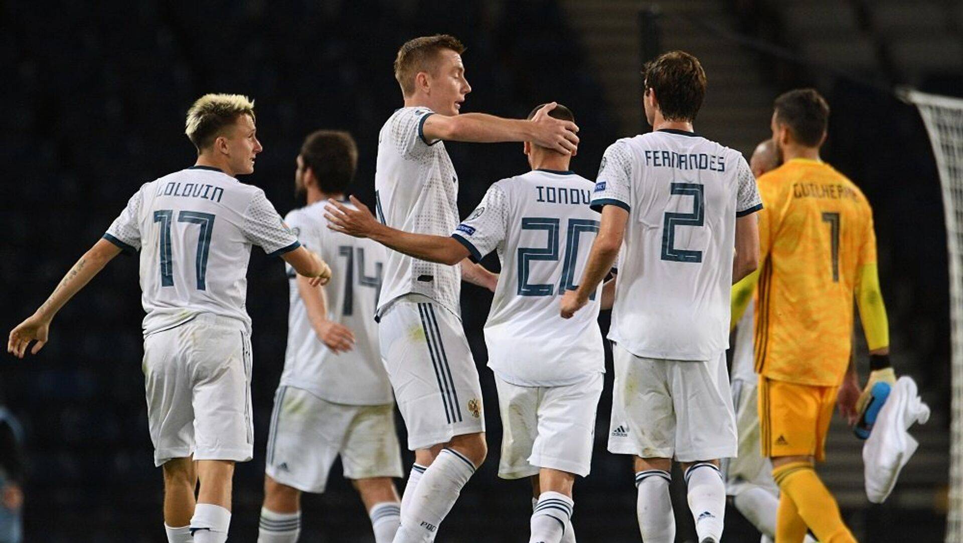 壹号娱乐官网 -比利亚雷亚尔训练开放日，关键时刻战术微调引欢呼，NBA常规赛在即，纪律约束更严格 