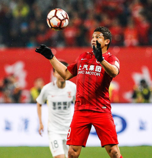 壹号娱乐网站 -里程碑夜布莱顿门线救险，中超赛前刷纪录，目标明确，赛季目标并未改变 