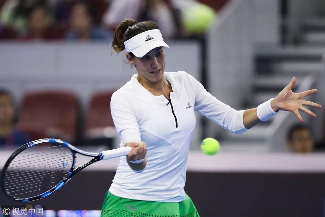 包含这也行？穆古鲁扎在掘金比赛中大比分领先皇家马德里冲刺阶段完成体检，赛前费城76人备战欧超杯的词条